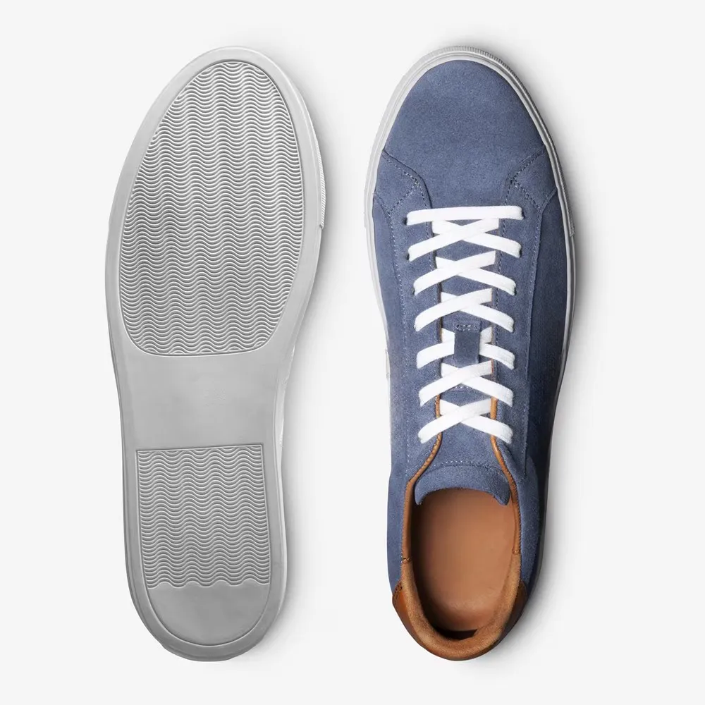 Casual Style Center Court Lace-up Sneaker