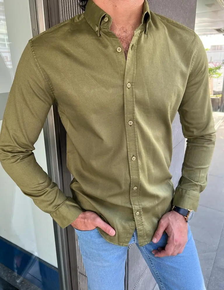 Casual Slim Fit Cotton Casual Shirt