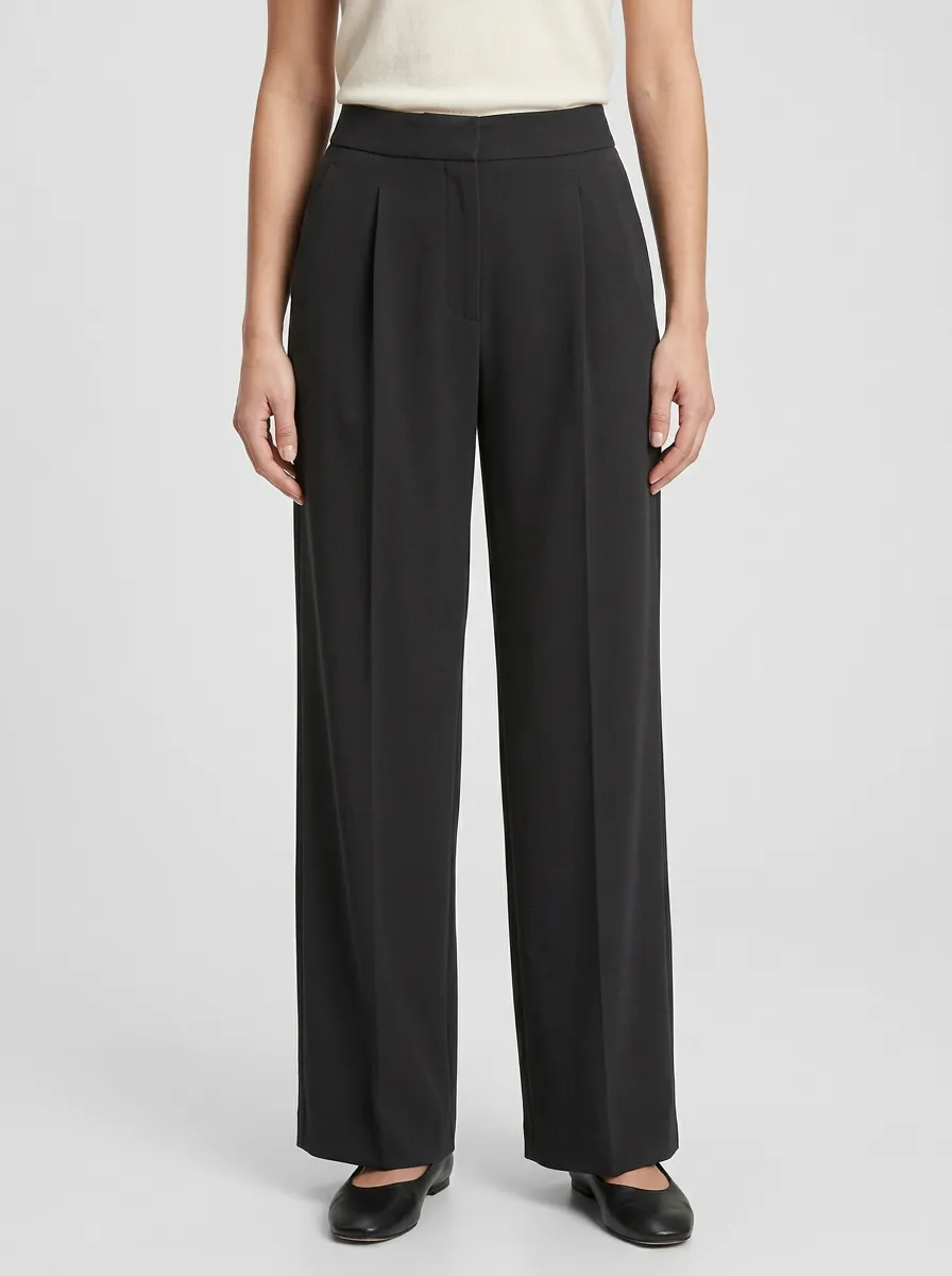 Modern Detail Pleated Wide-Leg Trousers