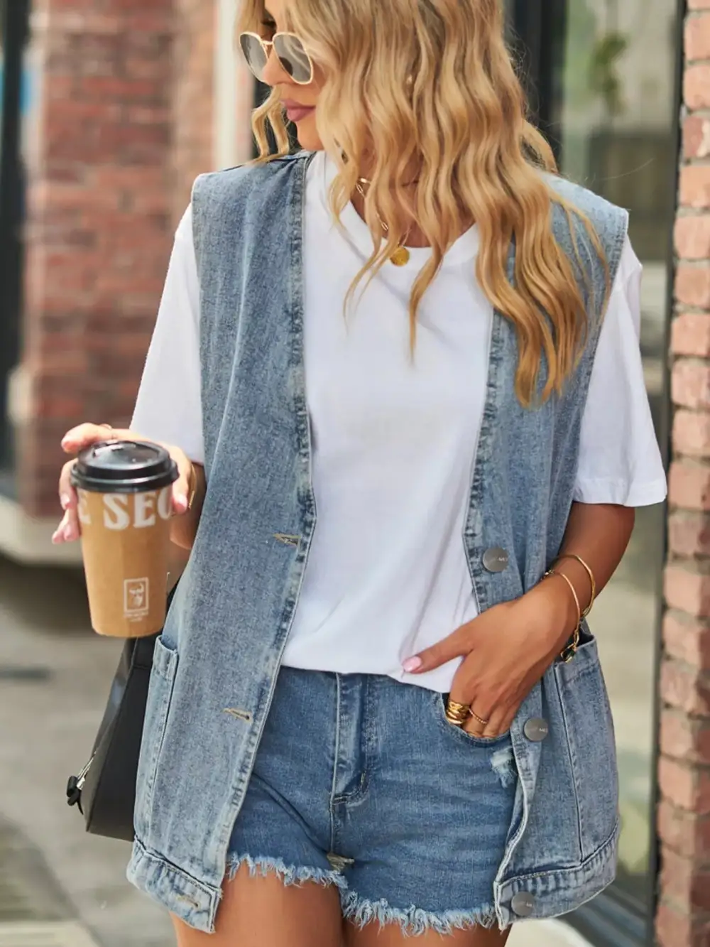 Sleeveless Button-down Jacket Vest