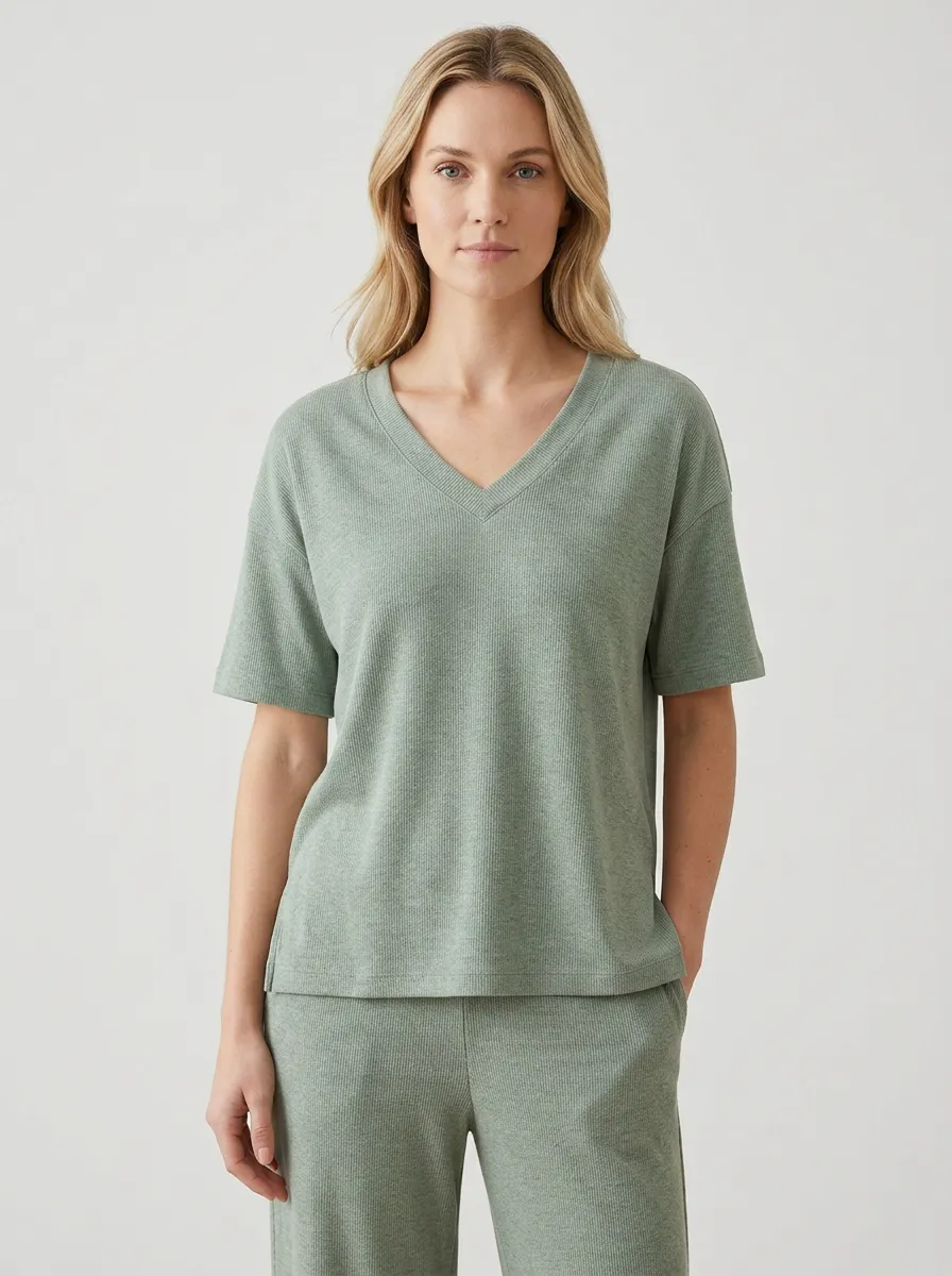 Short-Sleeve Ribbed Minimalist Women's V-Neck Casual Lounge Set