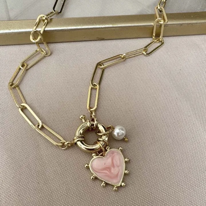 Refined Love Necklace