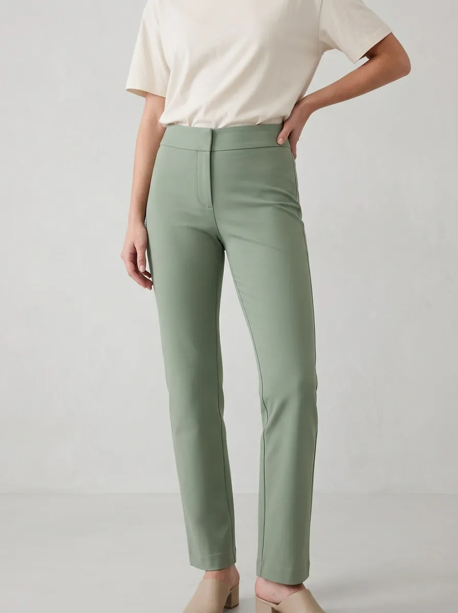 Modern Mid-Rise Stretch Women's Stretch Mid-Rise Pants