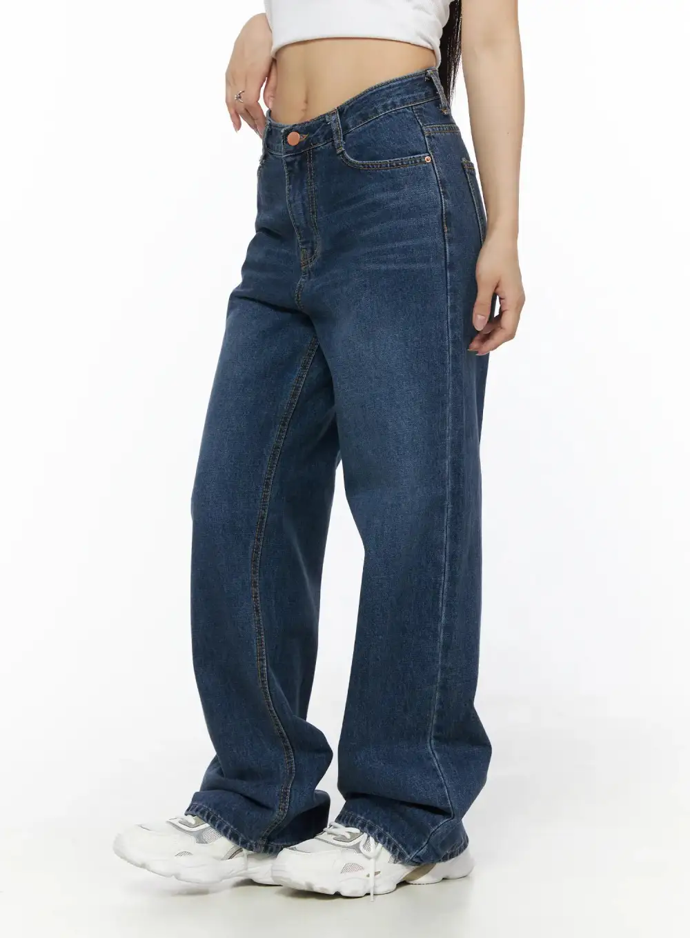 Loose-Fit Pocketed Low-Rise Baggy Jeans