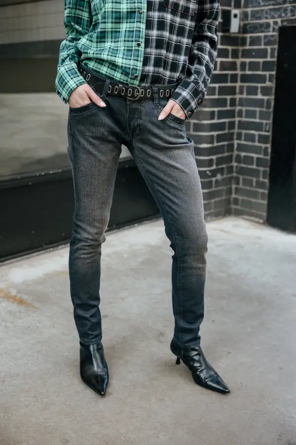 Women's Versatile Minimal Denim Jeans