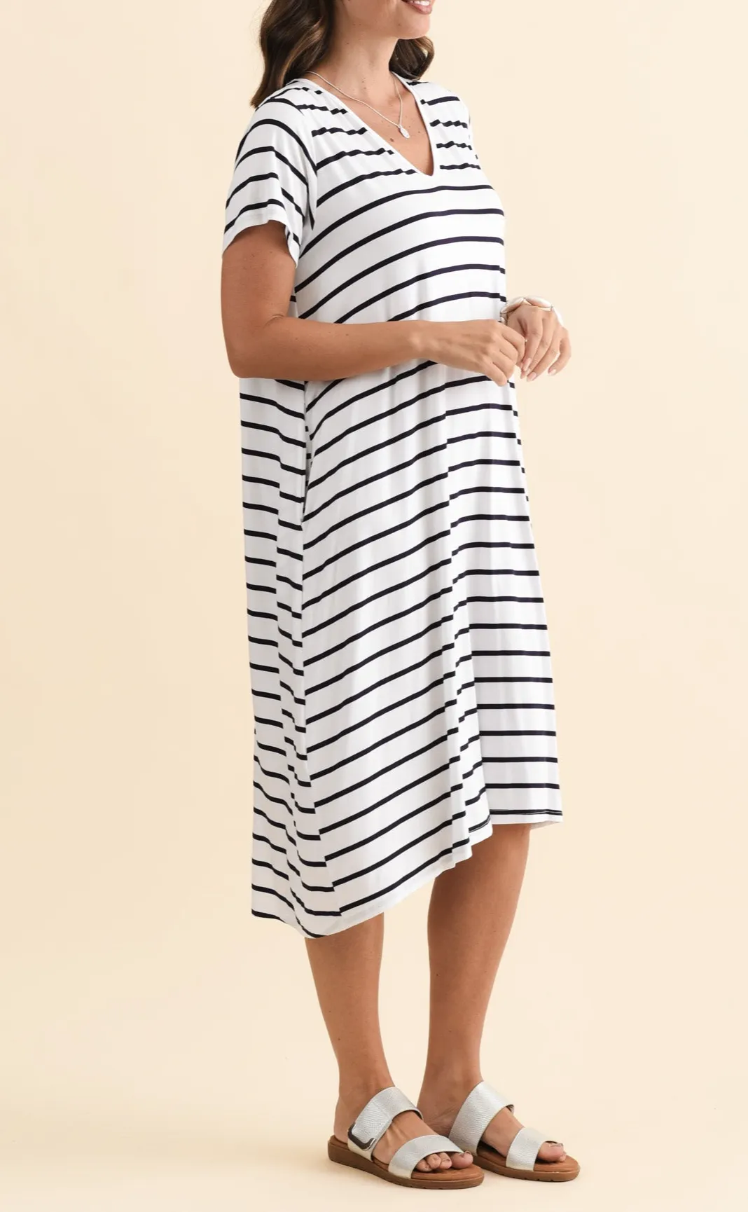 Below-Knee Striped Bamboo Pocket V-Neck Short-Sleeve A-Line T-Shirt Dress