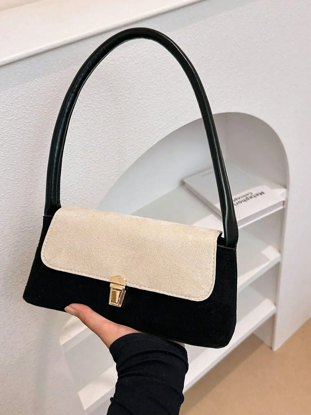 Solid-Colored Suedette Portable Commuting Lock Buckle Simple Retro Shoulder Bag