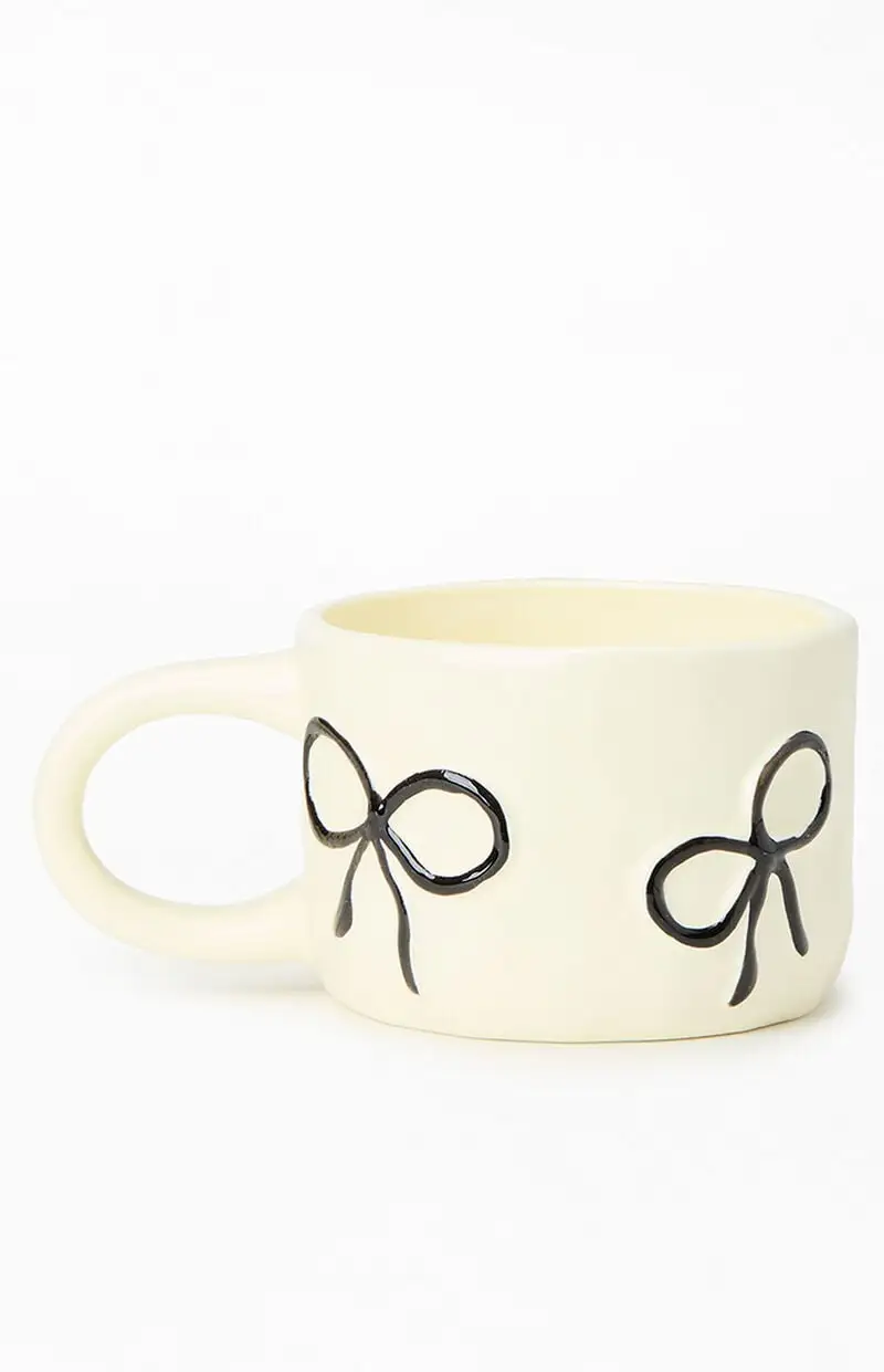 LA Hearts Bow Mug