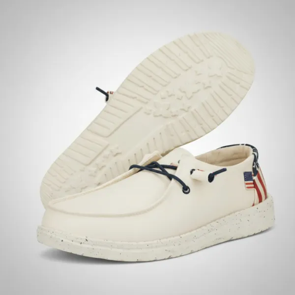 Stylish Americana Design Casual Canvas Shoes