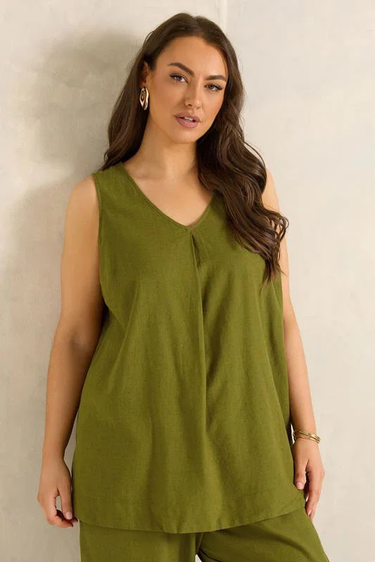 Set Green Linen Vest & Trouser detail 3