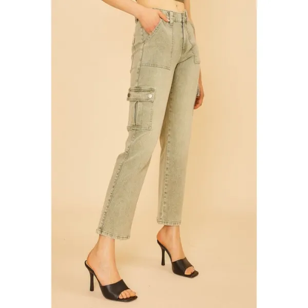 Straight Leg Jeans with Cargo Pockets
