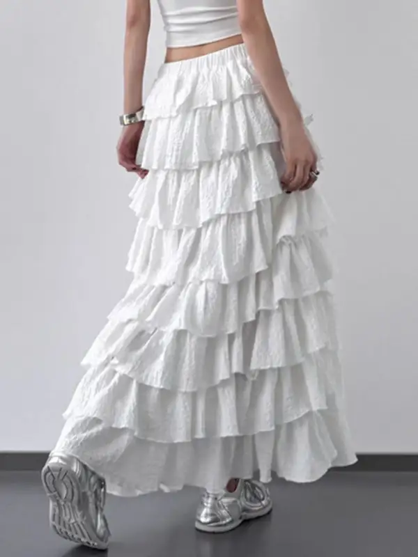 Curve Ruffle Trim Skirt