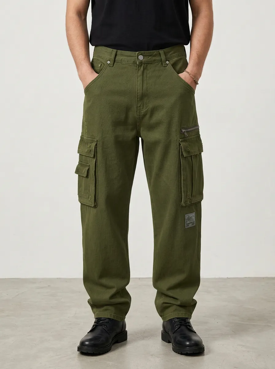 Men's Forge Vintage Distressed Multi-Pocket Denim Cargo Jeans