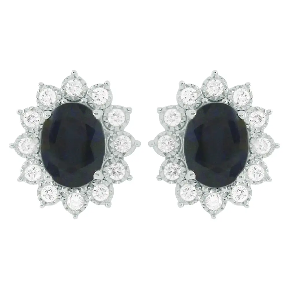 Minimal Curved Gem Detail Stud Earrings