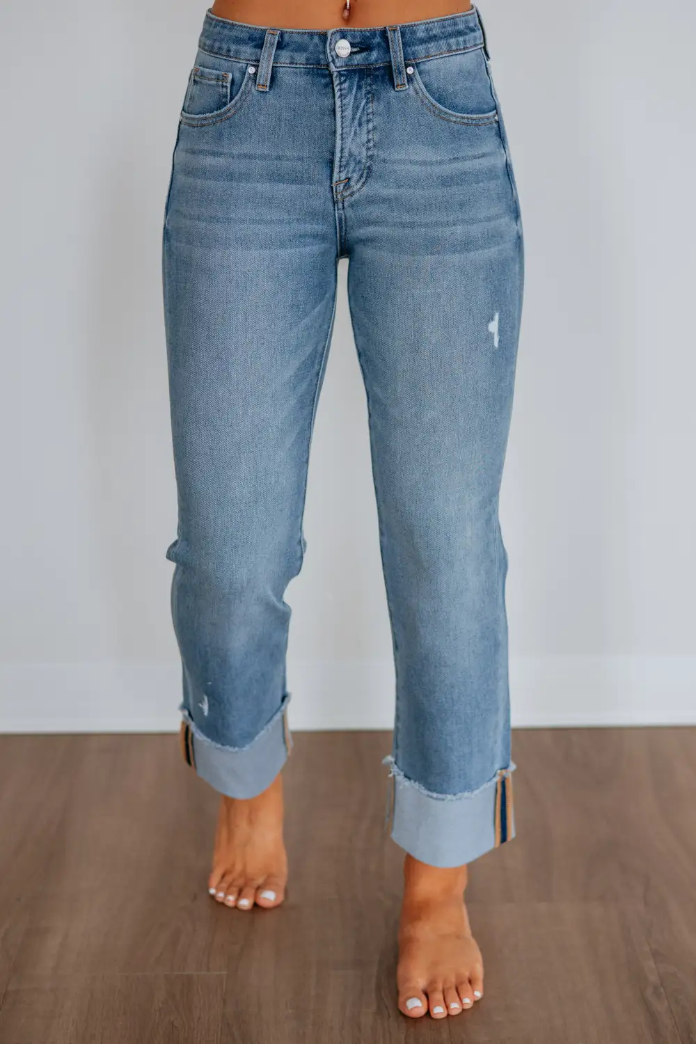 Women's Mid Rise Straight Leg Cuffed Hem Jeans