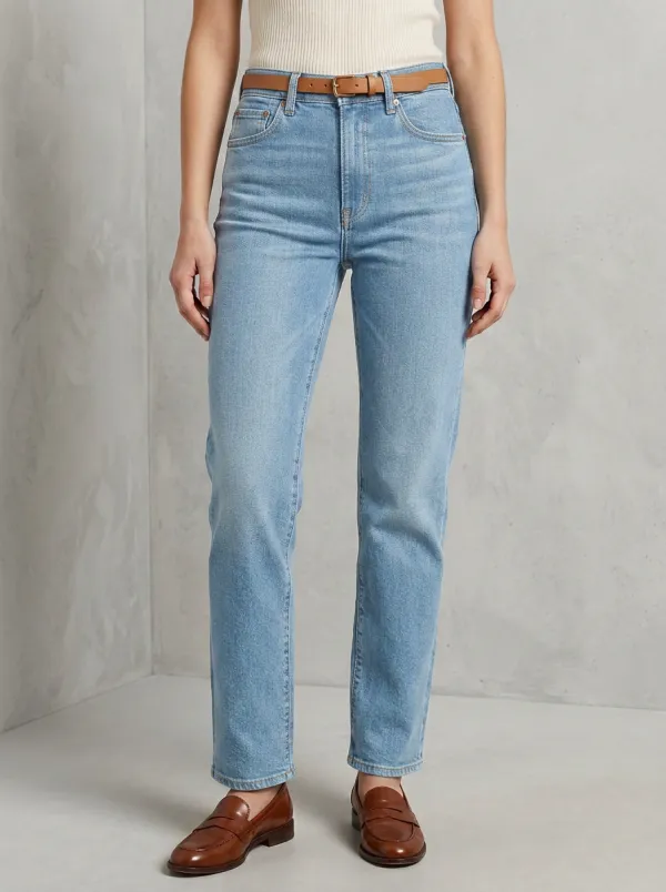 Classic Women's Straight-Leg Jeans