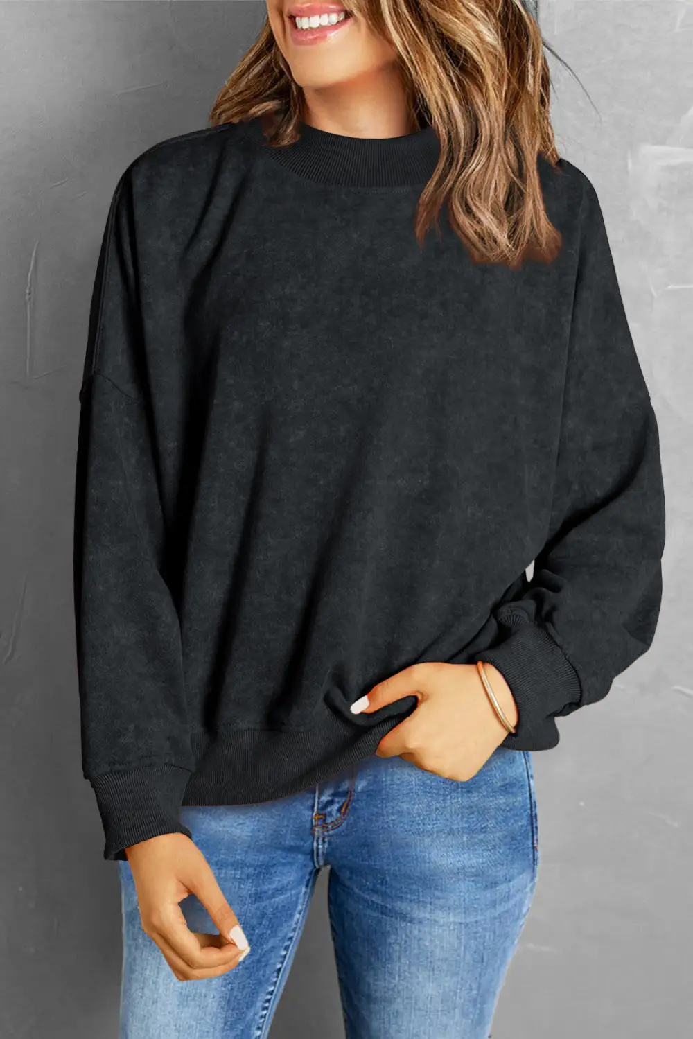 Relaxed Drop Shoulder Crewneck Sweatshirt