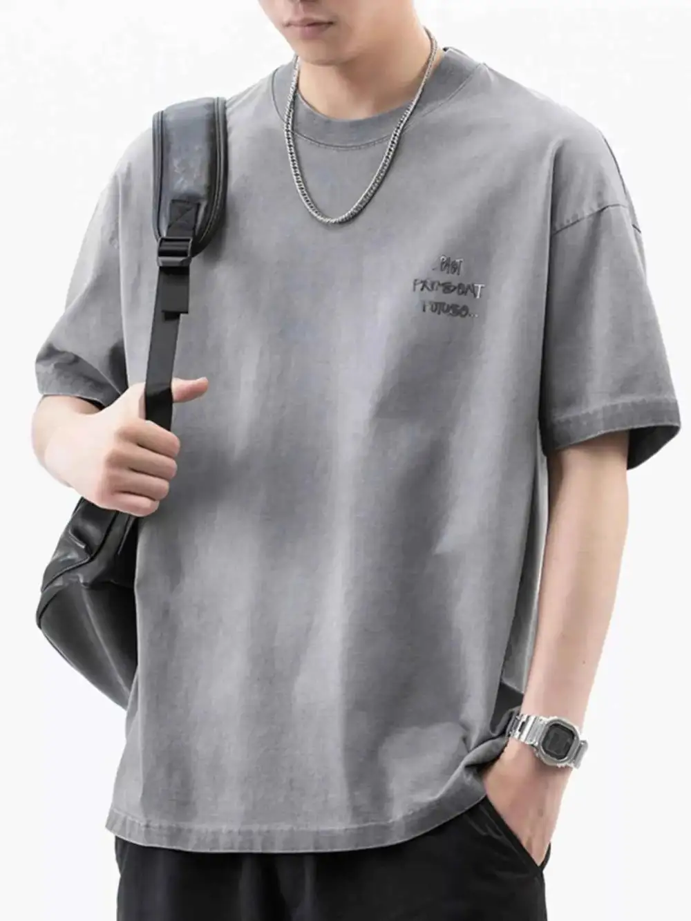 Oversized Round Neck Letter Graphic T-Shirt