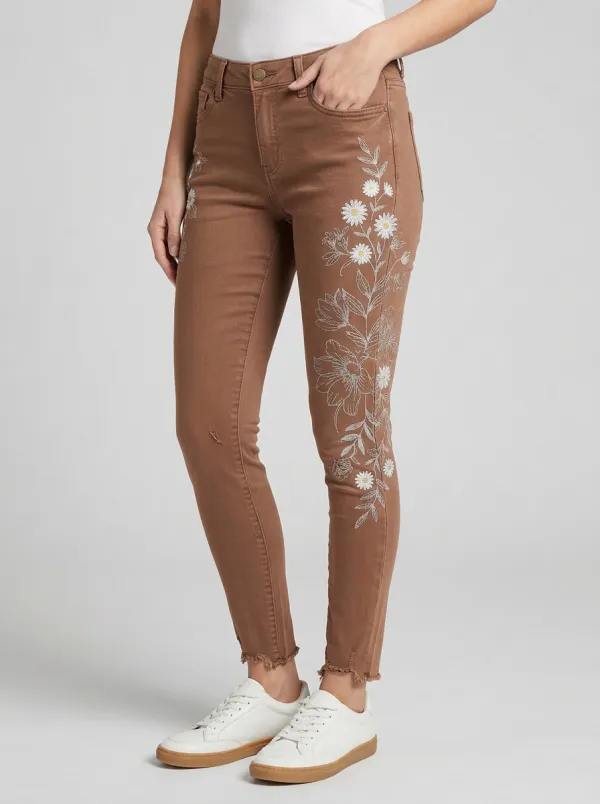 Women's Camden Floral Daisy Embroidered Graphic Slim Jeans
