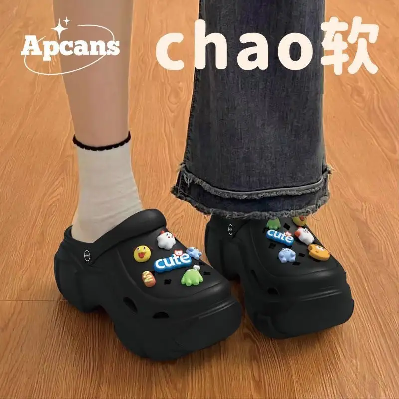 Water Friendly Flat Sandals