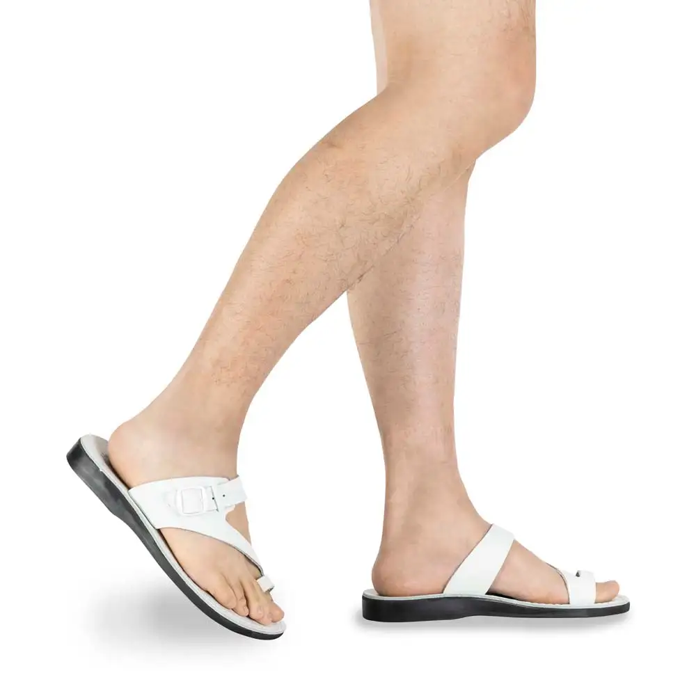 Relaxed Leather Metal Buckle Sandals
