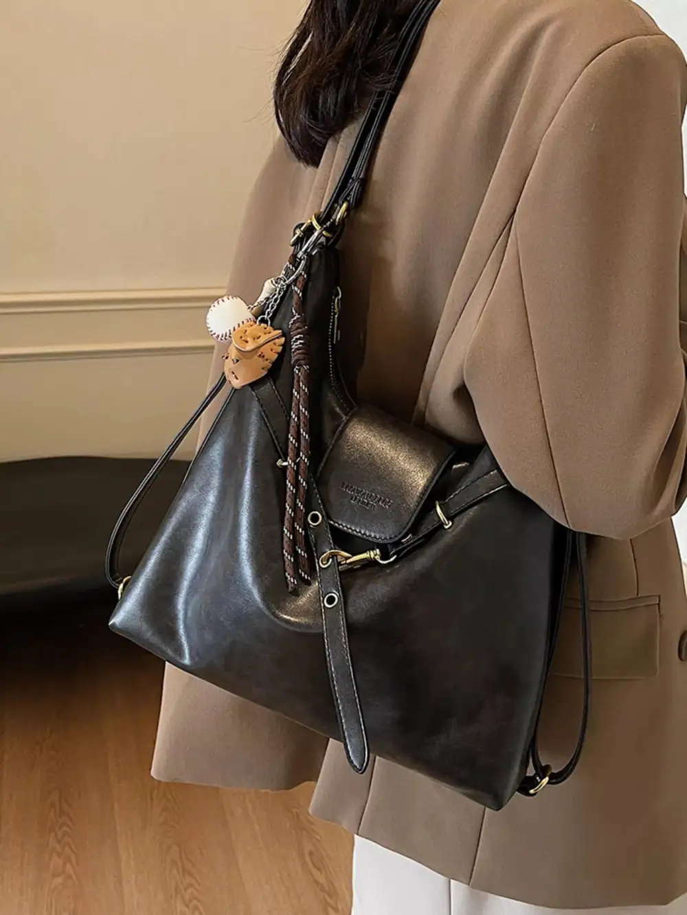 Adjustable Convertible Strap Bag