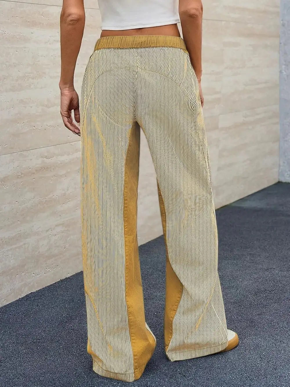 Relaxed Striped Wide Leg Jeans