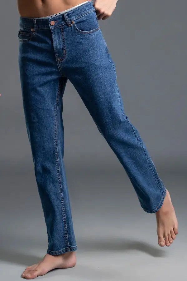 Structured Straight-Leg Jeans