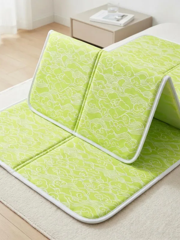 Zen Style Traditional Cloud Pattern Cooling Mat
