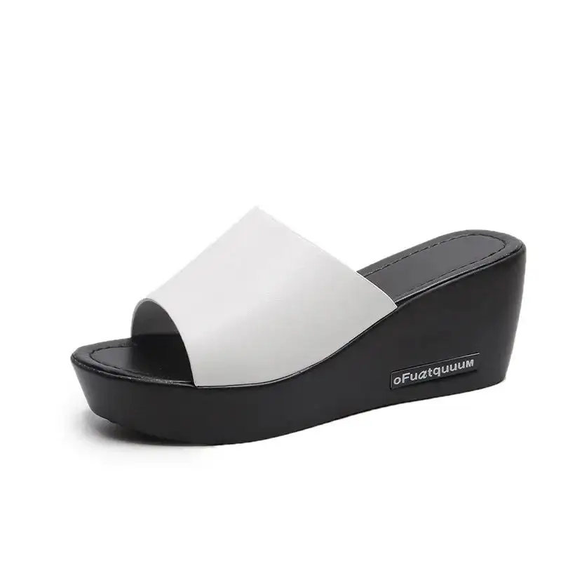Light Grip Slide Sandals