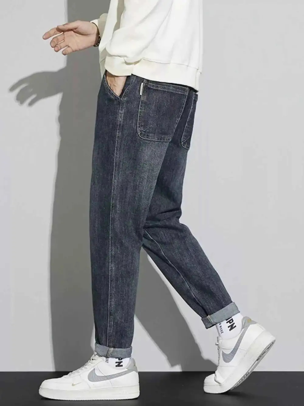 Washed Relaxed Fit Cuffed Jeans