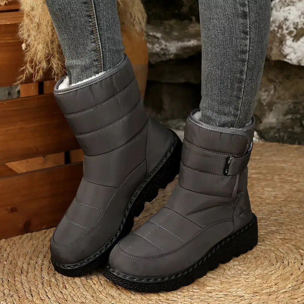 Refined Round Toe Platform Boots