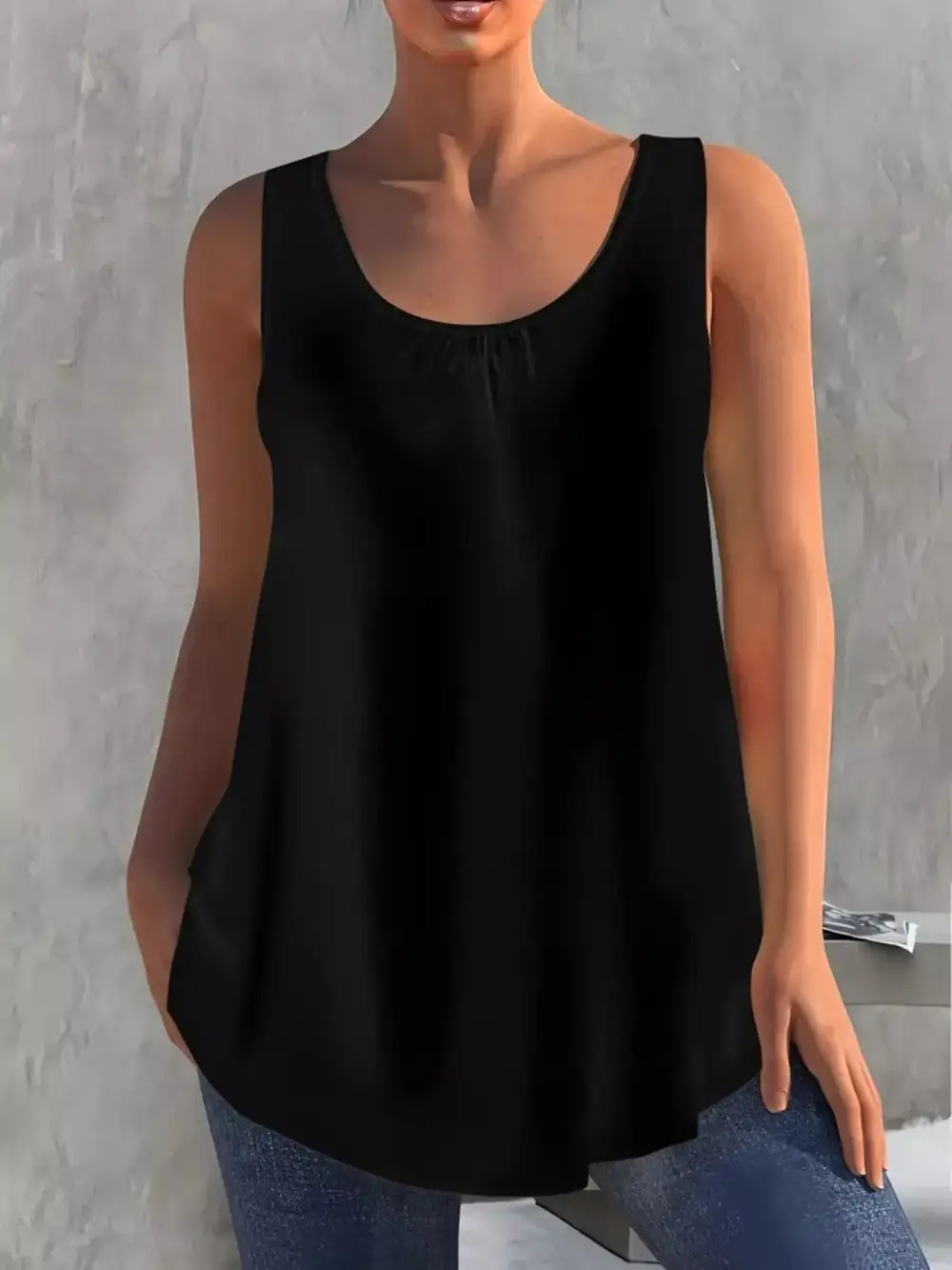 Easygoing Refined Round-Neck Tank Top