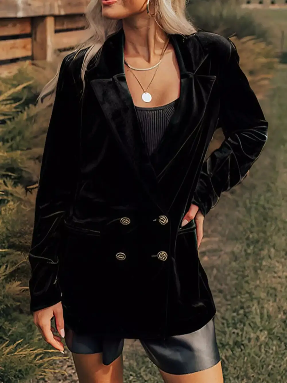 Everyday Velvet Lapel Collar Button Up Blazer