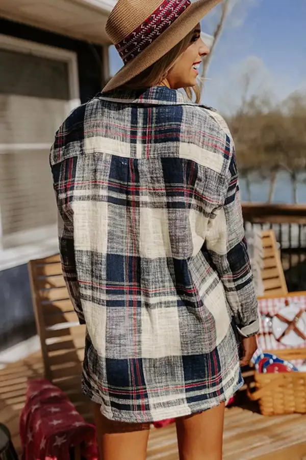 Classic Plaid Button Down Long Sleeve Shirt