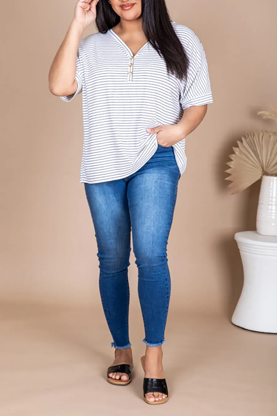 Simple Loose Medium Wash Jeans
