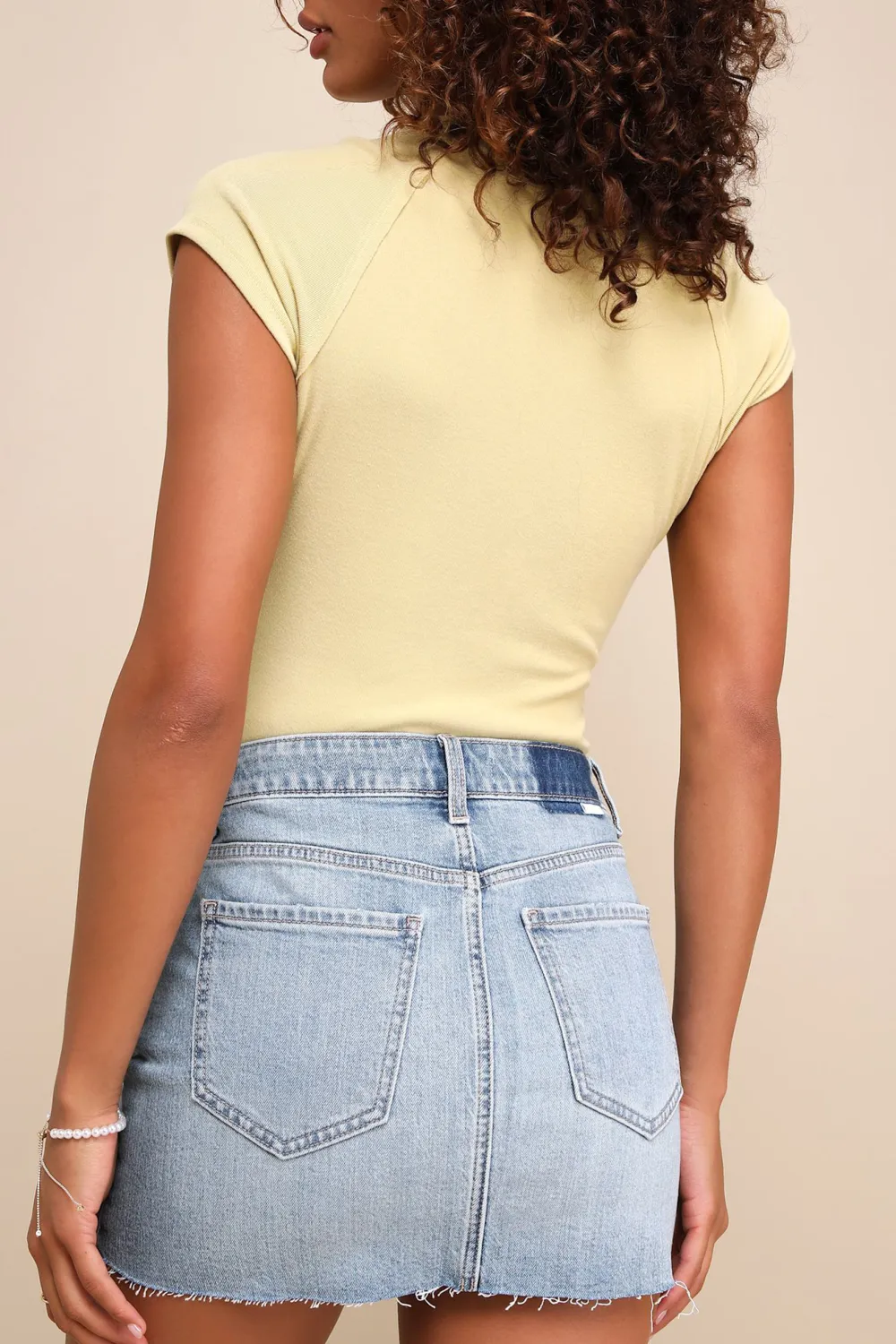 Casual Style Medium Wash High-Rise Raw Hem Denim Mini Skirt