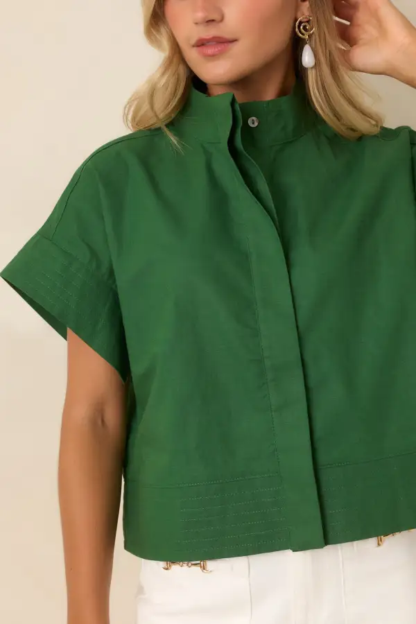 Button-Front Short-Sleeve Cropped Mock-Neck Top