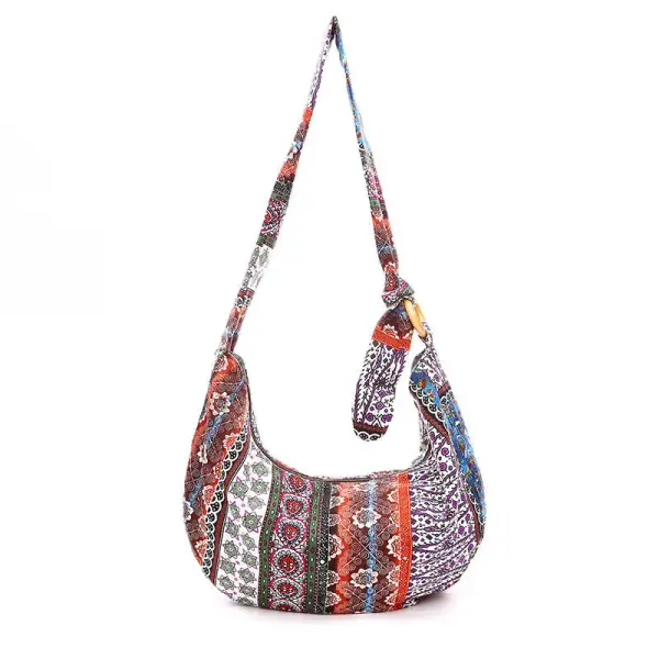 Artisan Detailed Shoulder Bag