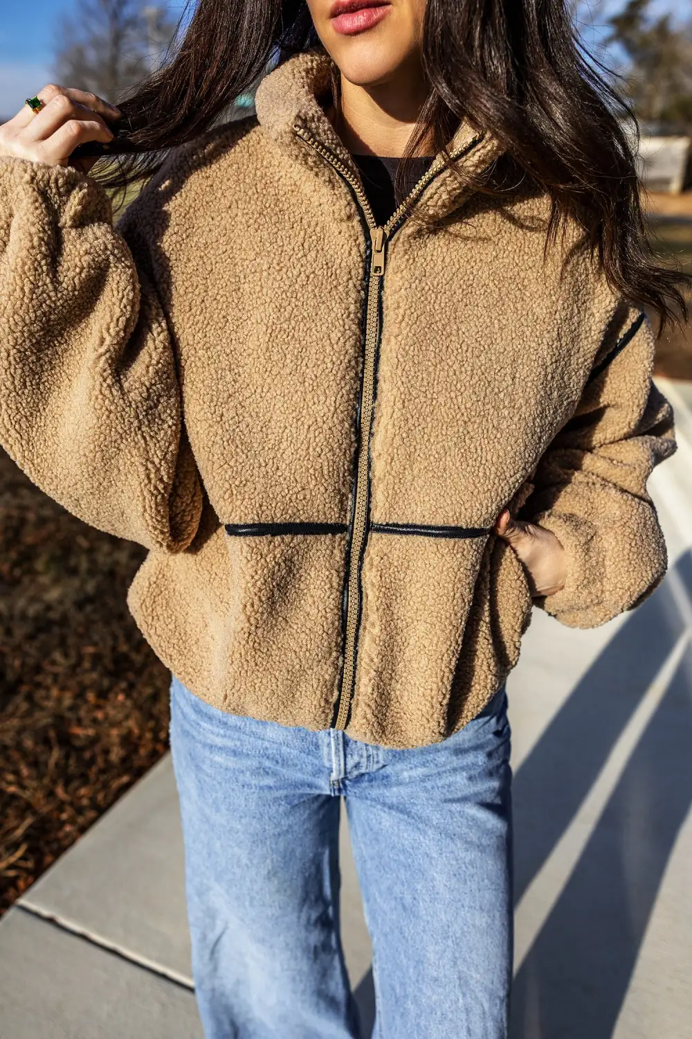 Women's Drop Shoulder Collar Long Sleeve Fleece Regular Fit Jacket