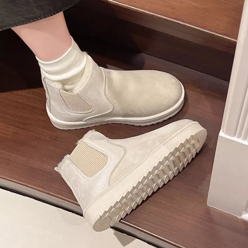 Textured Round Toe Platform Boots