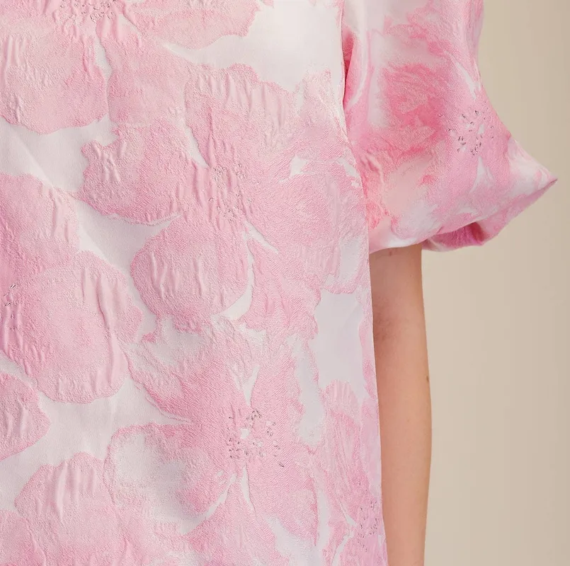 V-Neck Puff Sleeve Jacquard Top