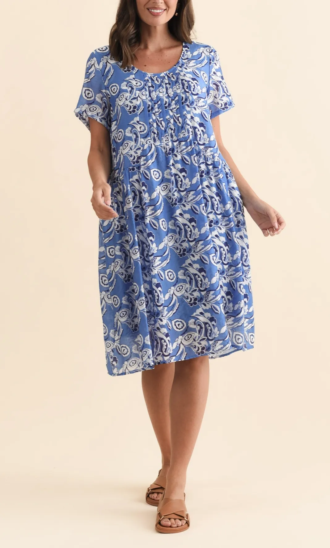 Viscose Knee-Length Floral Pocket Pleated Round-Neck Short-Sleeve Dress
