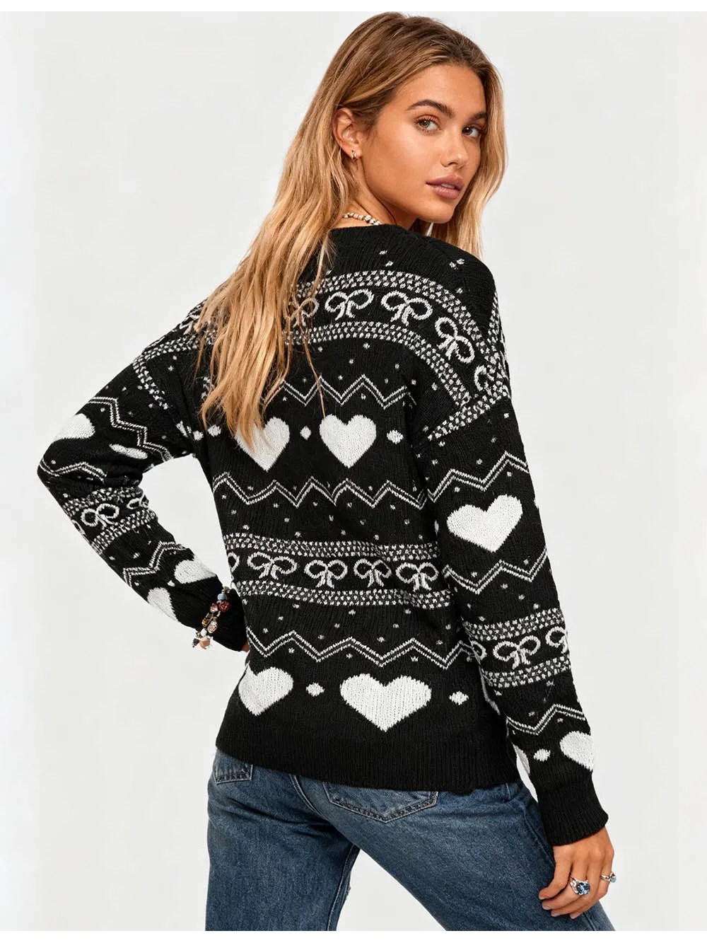 Valentine Heart and Bow Pattern Pullover Sweater