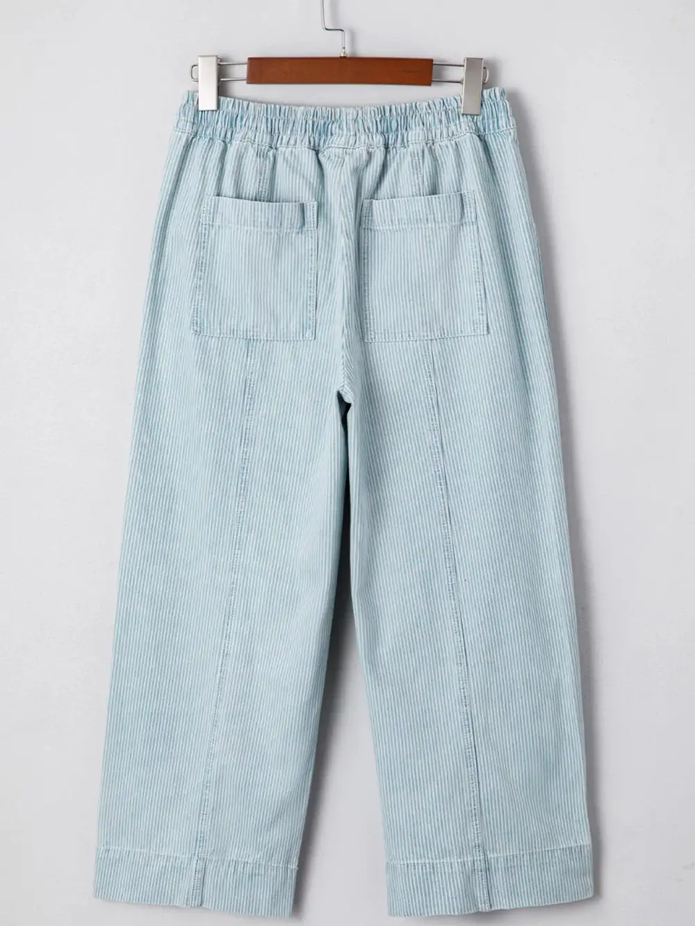 Frayed Hem Lightweight Feel Denim Jeans