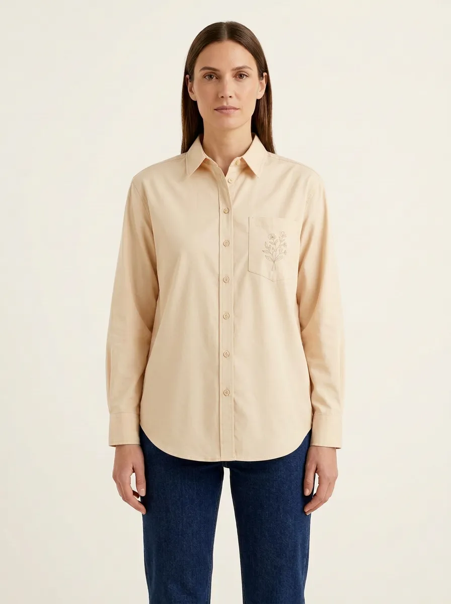 Women's Floral-Embroidered Single-Pocket Point-Collar Shirt