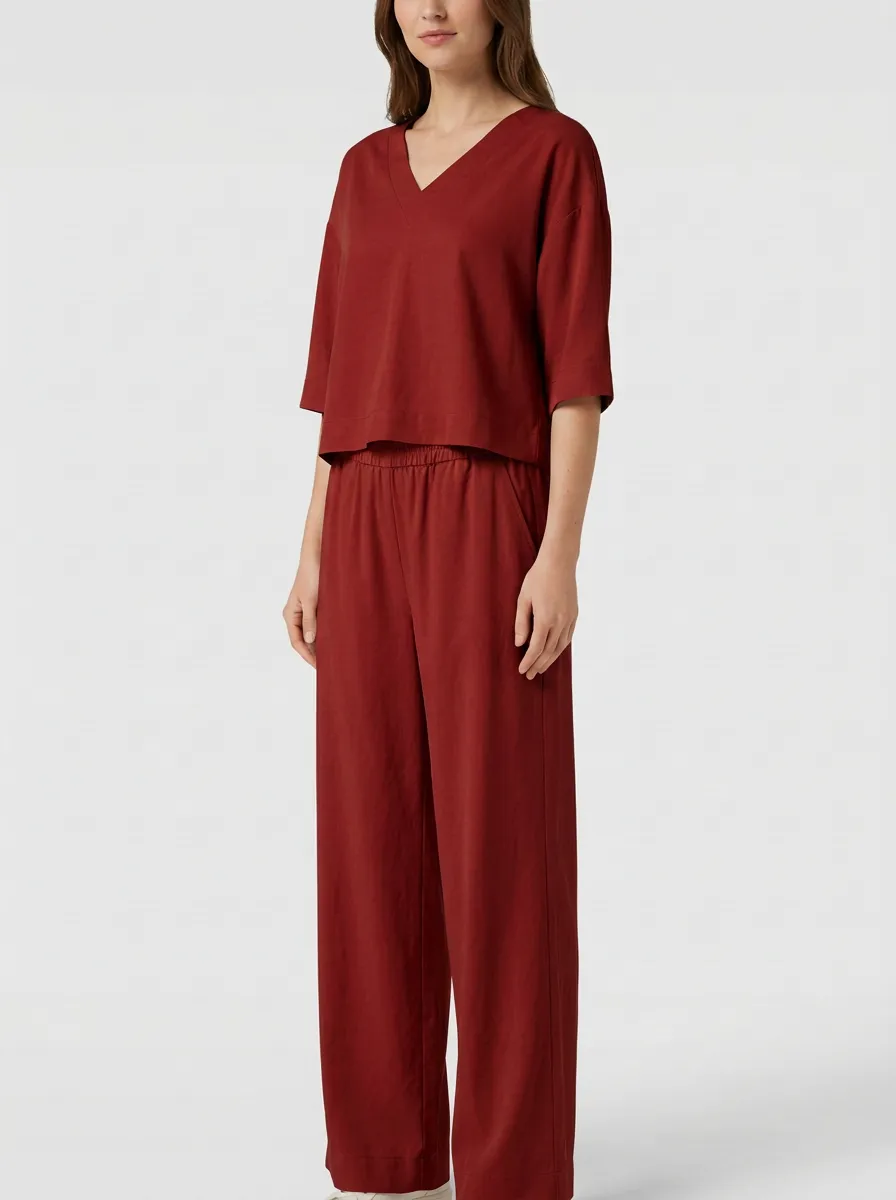 Women's Cropped V-Neck Top And Wide-Leg Trouser Two-Piece Set