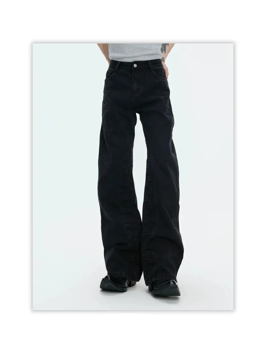 Paneled Seam Wide Leg Jeans
