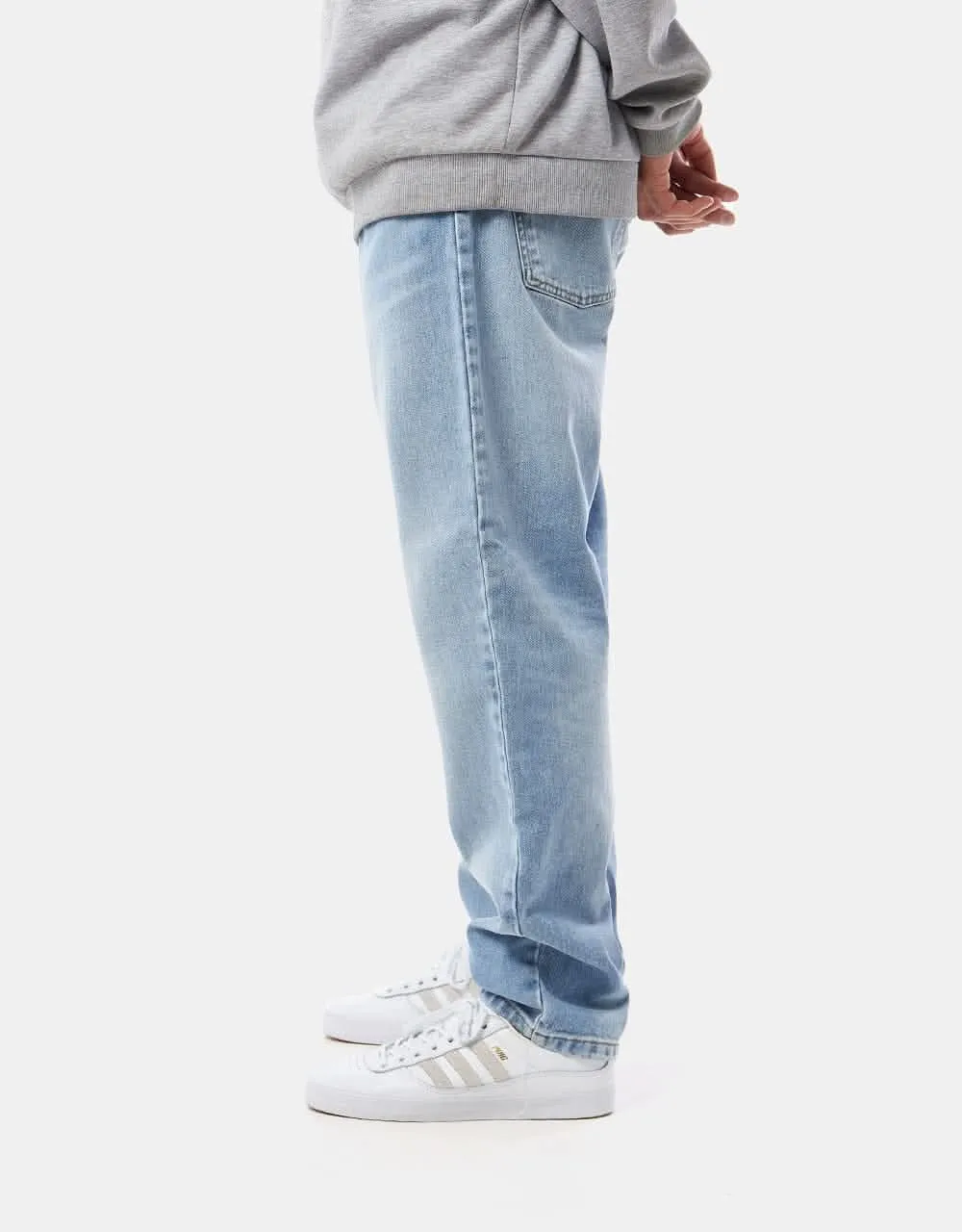 Everyday Light Used Wash Relaxed Denim Jeans