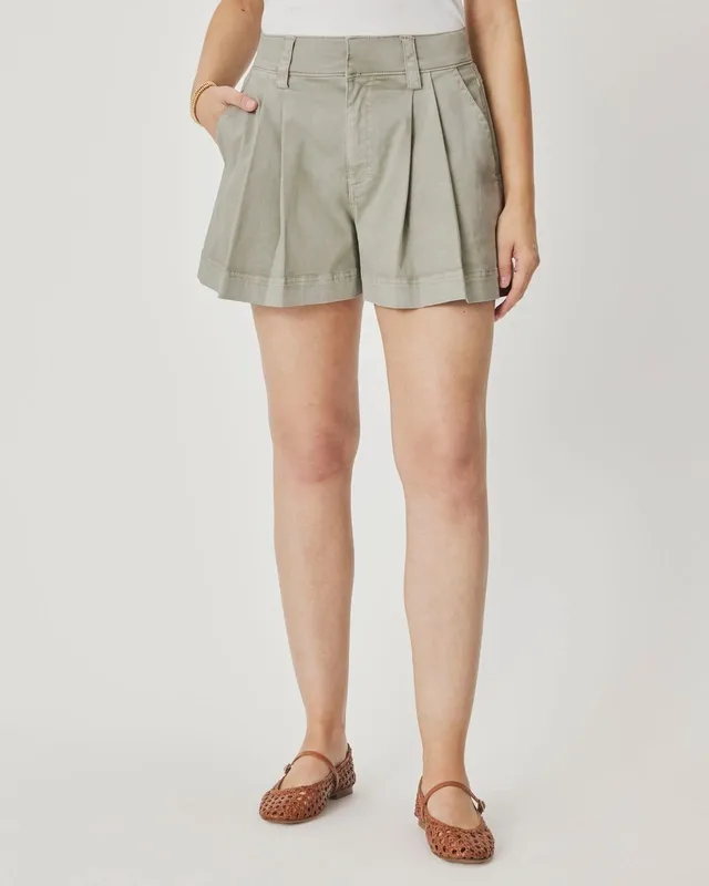 Relaxed Trouser Short Shorts